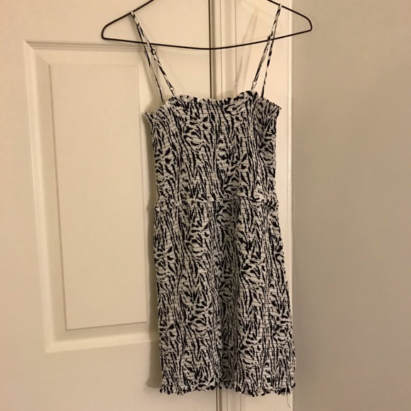 Ruffle it up Smocked mini Dress - Picture 3 of 3